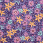 Tela de Algodón Estampado Floral Multicolor sobre Fondo Lila - Imagen 2