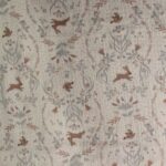 Tela de doble gasa con animalitos en tonos suaves – Algodón ideal para bebé y ropa infantil