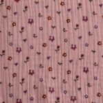 Tela de doble gasa rosa con florecitas – Algodón 100% ideal para bebé y ropa infantil - Imagen 2