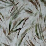 Tela de lino y viscosa estampada con hojas – Ideal para vestidos, blusas y prendas frescas de verano - Imagen 2