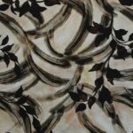 Tela SATINADA hojas tonos tierra y negros - Imagen 3